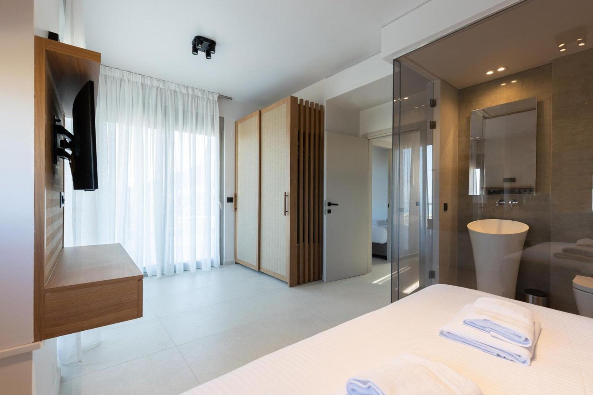 Luxury Villa U Kokkini Hani Екстериор снимка